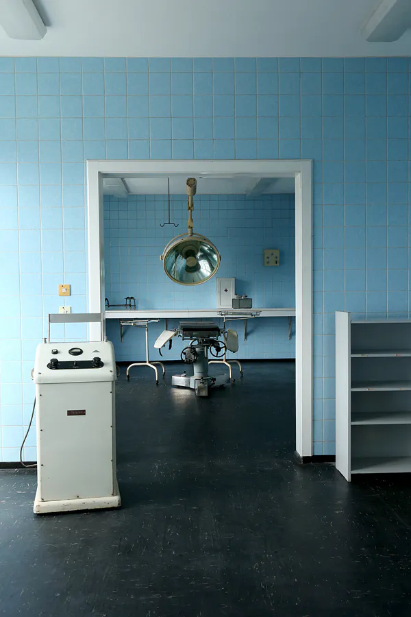 099 | 2022 | Berlin | Das Haftkrankenhaus in der Untersuchungshaftanstalt des Ministeriums für Staatssicherheit der DDR (MfS) Hohenschönhausen | © carsten riede fotografie
