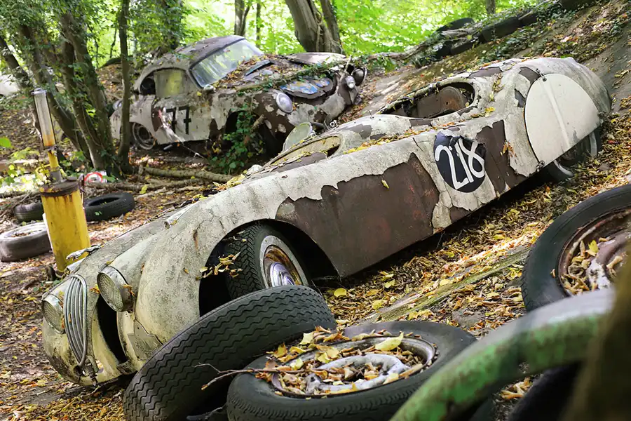 023 | 2022 | Erkrath | Auto-Skulpturen-Park | © carsten riede fotografie