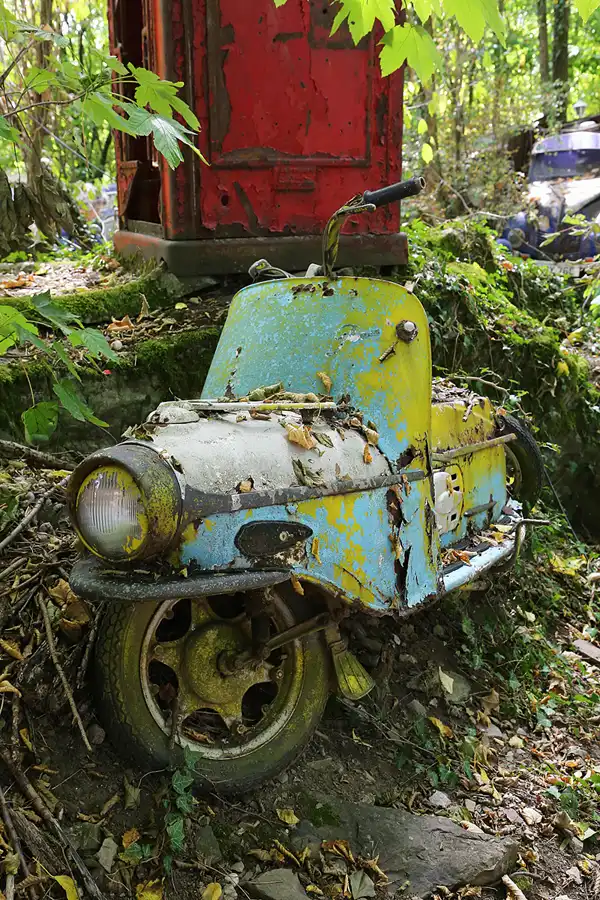 055 | 2022 | Erkrath | Auto-Skulpturen-Park | © carsten riede fotografie