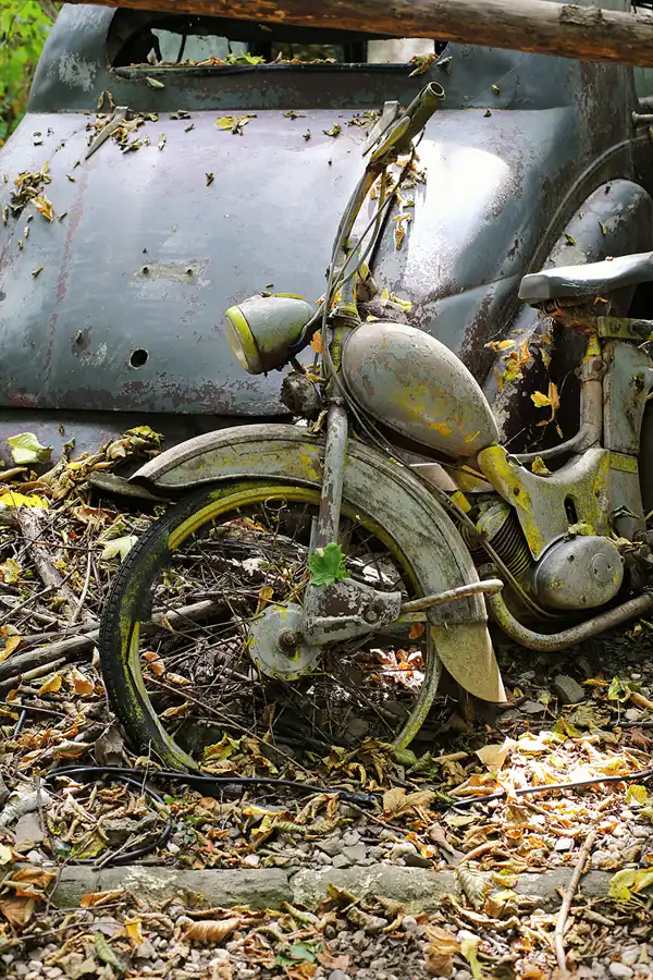 056 | 2022 | Erkrath | Auto-Skulpturen-Park | © carsten riede fotografie