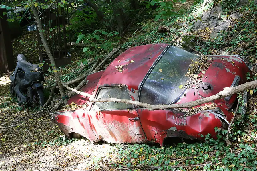 063 | 2022 | Erkrath | Auto-Skulpturen-Park | © carsten riede fotografie