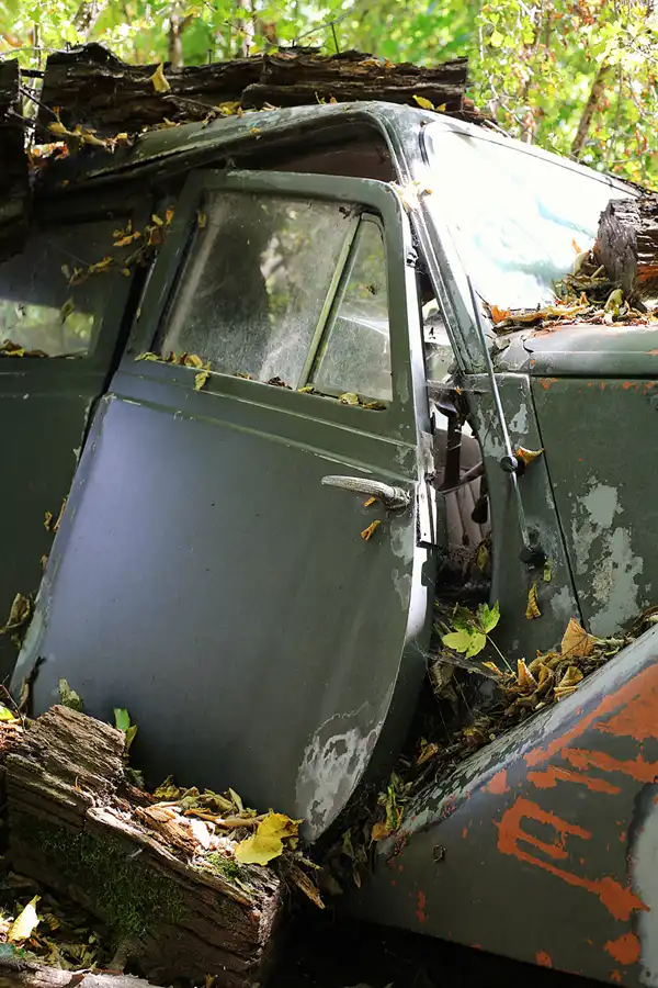 073 | 2022 | Erkrath | Auto-Skulpturen-Park | © carsten riede fotografie