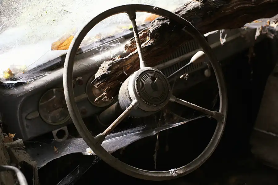 081 | 2022 | Erkrath | Auto-Skulpturen-Park | © carsten riede fotografie