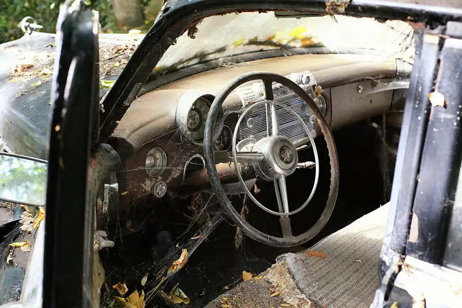 083 | 2022 | Erkrath | Auto-Skulpturen-Park | © carsten riede fotografie