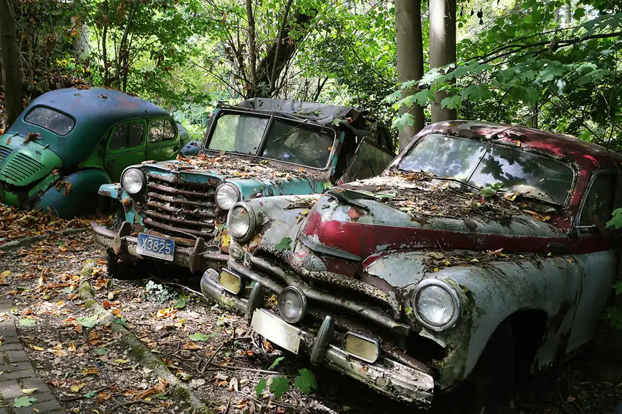 097 | 2022 | Erkrath | Auto-Skulpturen-Park | © carsten riede fotografie