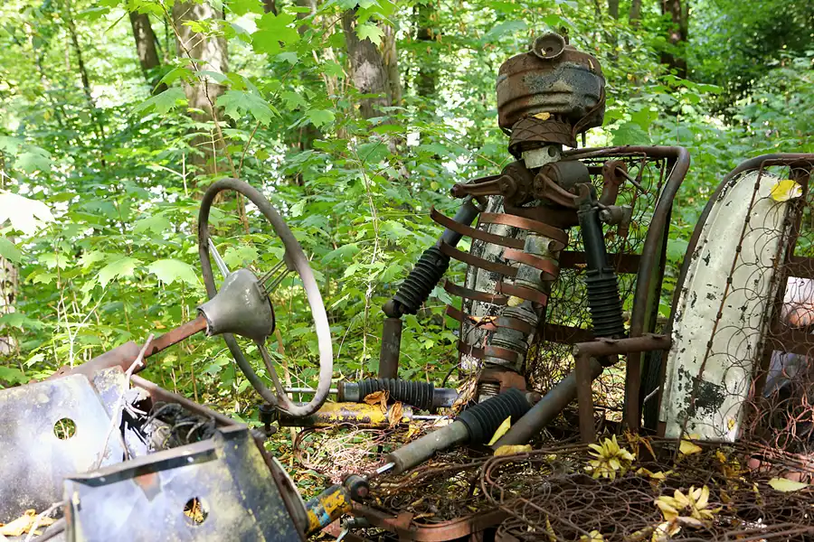 128 | 2022 | Erkrath | Auto-Skulpturen-Park | © carsten riede fotografie