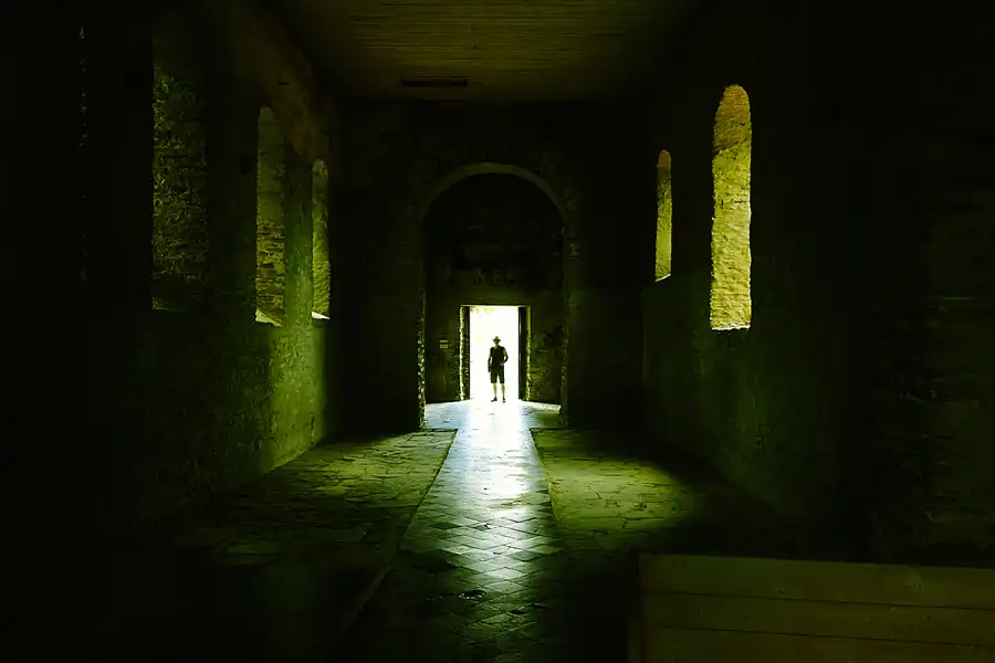 017 | 2022 | Wollseifen | Pfarrkirche St. Rochus – Der Geist von St. Rochus | © carsten riede fotografie