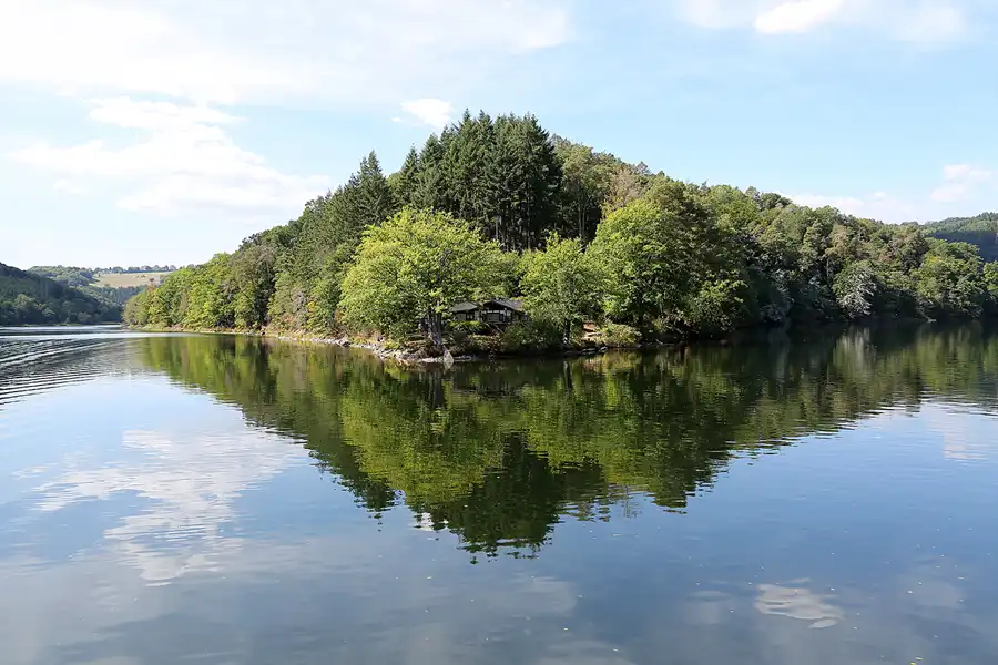 101 | 2022 | Einruhr-Urftstaumauer-Einruhr | Obersee-Rundfahrt | © carsten riede fotografie