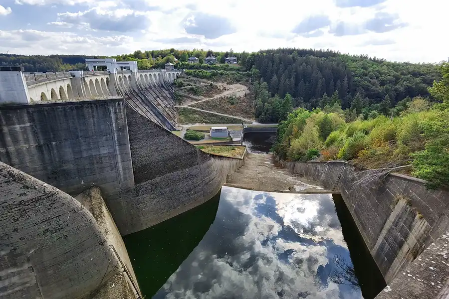 137 | 2022 | Eupen | Wesertalsperre | © carsten riede fotografie