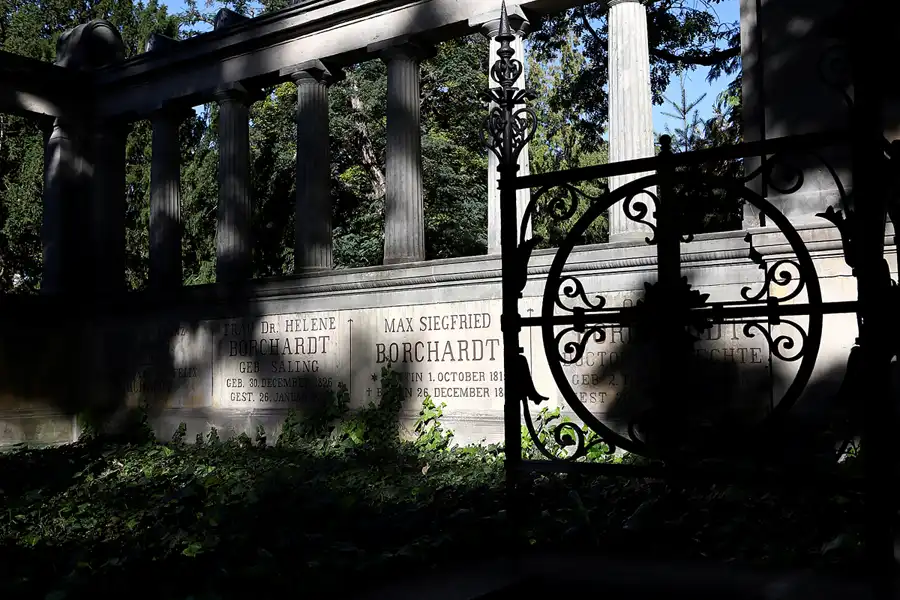 022 | 2022 | Berlin | Dorotheenstädtischer Friedhof | © carsten riede fotografie