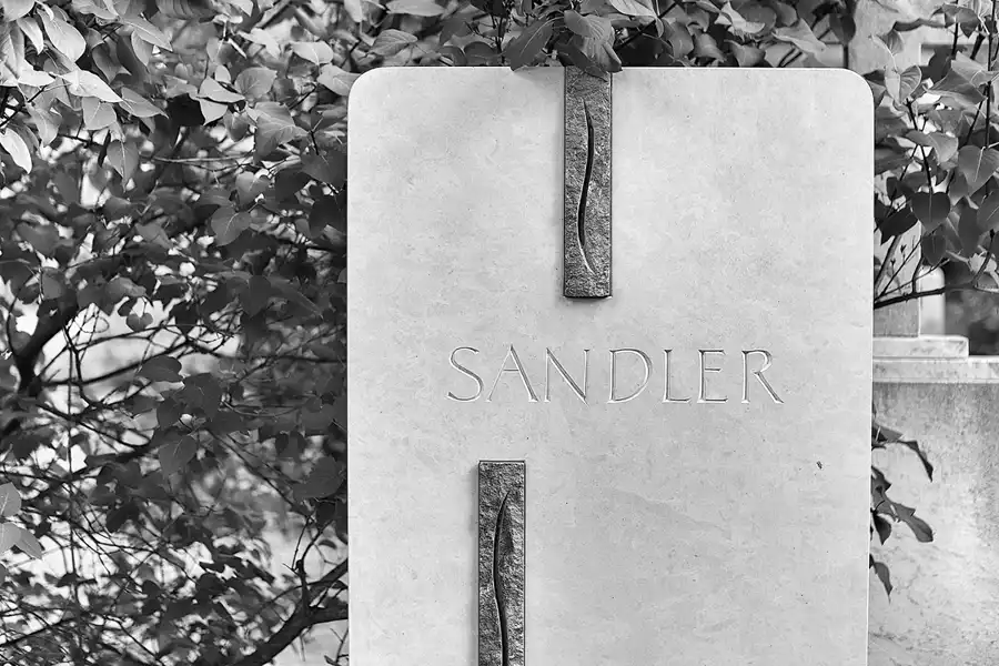 047 | 2022 | Berlin | Dorotheenstädtischer Friedhof | © carsten riede fotografie