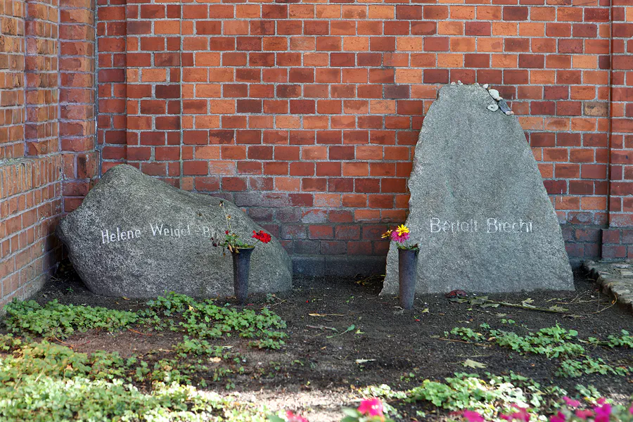 019 | 2022 | Berlin | Dorotheenstädtischer Friedhof | © carsten riede fotografie