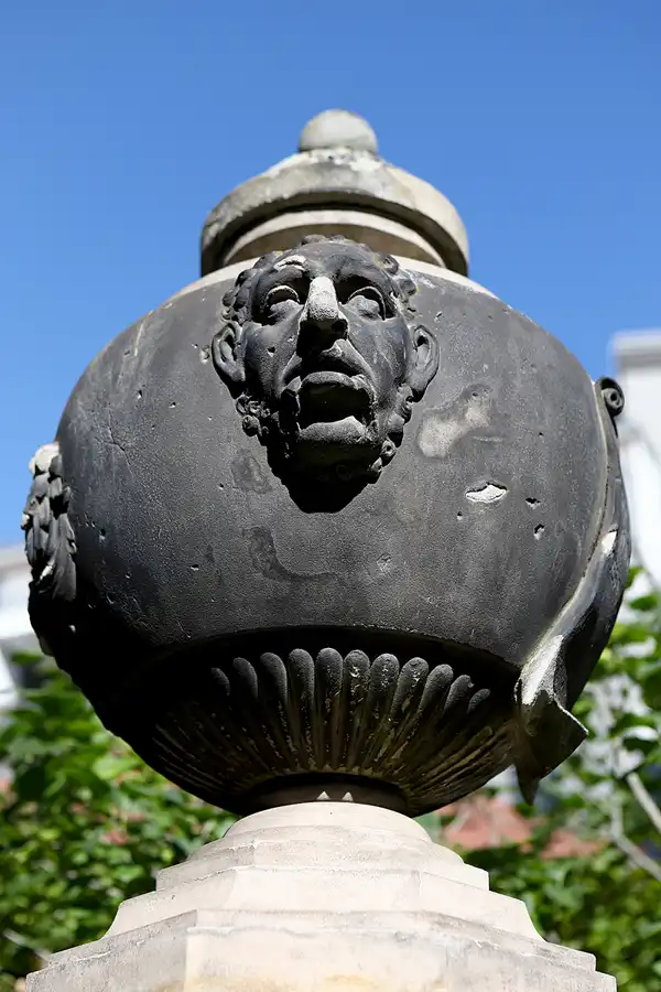 040 | 2022 | Berlin | Invalidenfriedhof | © carsten riede fotografie