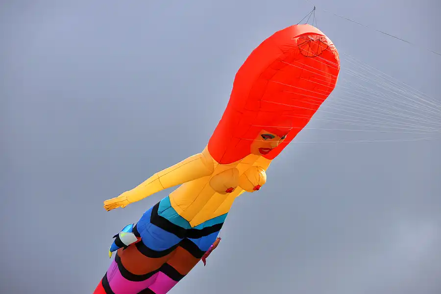 036 | 2022 | Berlin | Festival der Riesendrachen | © carsten riede fotografie