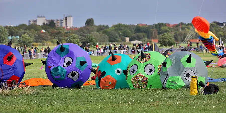 049 | 2022 | Berlin | Festival der Riesendrachen | © carsten riede fotografie