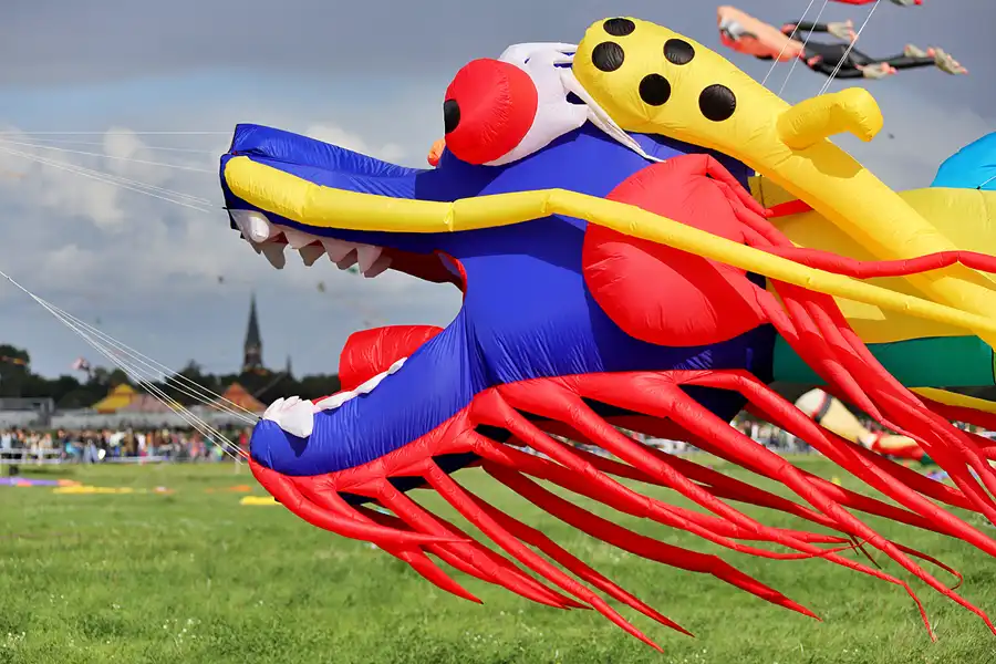 076 | 2022 | Berlin | Festival der Riesendrachen | © carsten riede fotografie