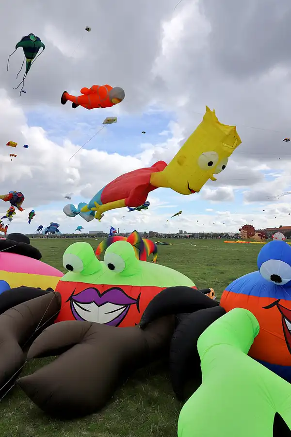 090 | 2022 | Berlin | Festival der Riesendrachen | © carsten riede fotografie