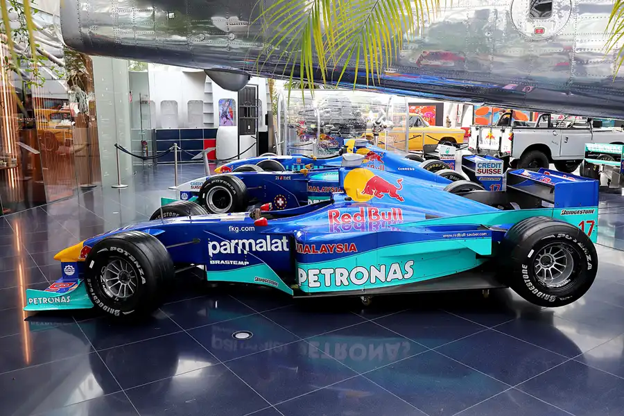 018 | 2022 | Salzburg | Red Bull Hangar-7 | © carsten riede fotografie