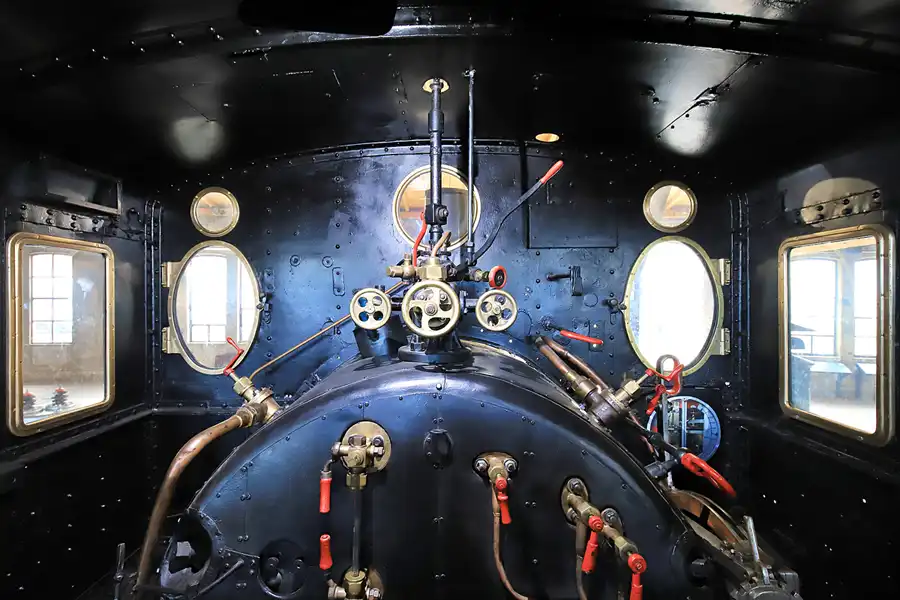 053 | 2022 | Augsburg | Lokwelt | © carsten riede fotografie