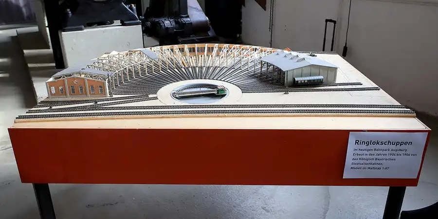 071 | 2022 | Augsburg | Lokwelt | © carsten riede fotografie