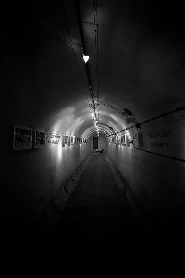 086 | 2022 | Augsburg | Lokwelt – Bunker | © carsten riede fotografie