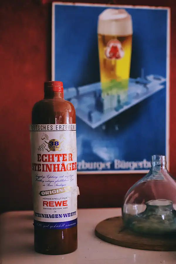 012 | 2022 | Aidhausen OT Friesenhausen | Kolonialwarenladen von 1976 | © carsten riede fotografie