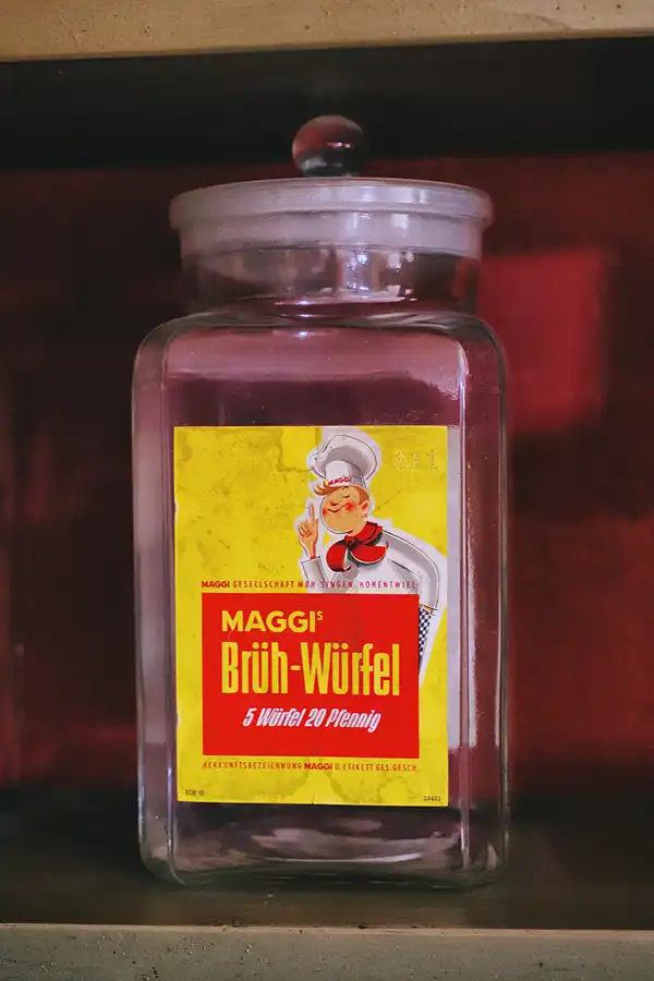 016 | 2022 | Aidhausen OT Friesenhausen | Kolonialwarenladen von 1976 | © carsten riede fotografie