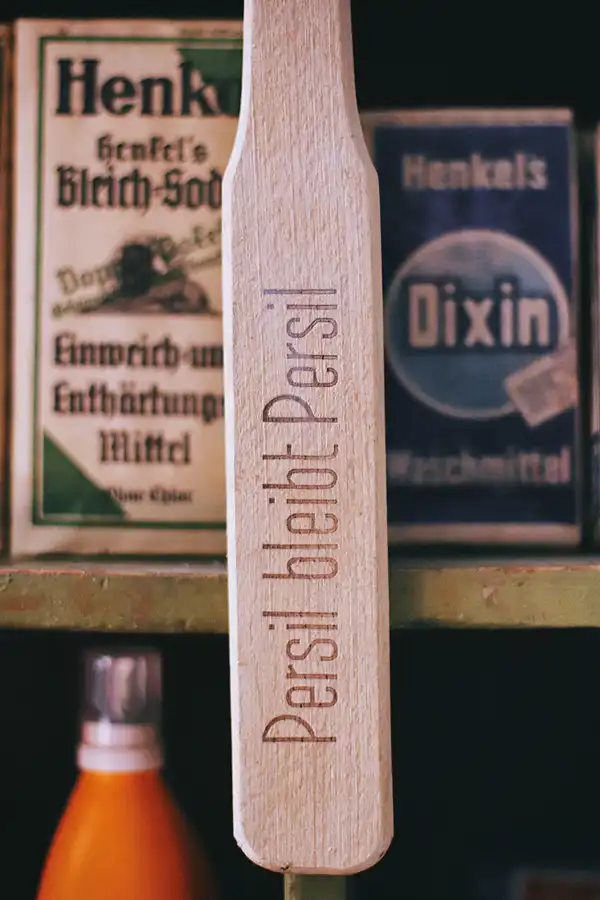 019 | 2022 | Aidhausen OT Friesenhausen | Kolonialwarenladen von 1976 | © carsten riede fotografie