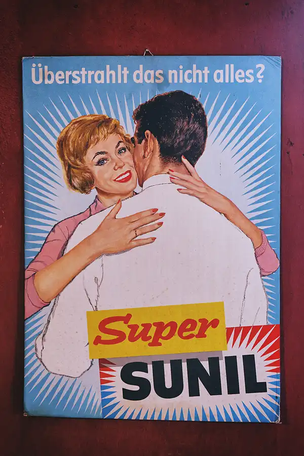 045 | 2022 | Aidhausen OT Friesenhausen | Kolonialwarenladen von 1976 | © carsten riede fotografie