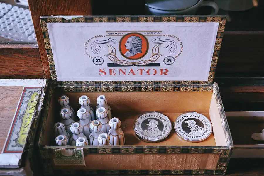 074 | 2022 | Aidhausen OT Friesenhausen | Kolonialwarenladen von 1976 | © carsten riede fotografie