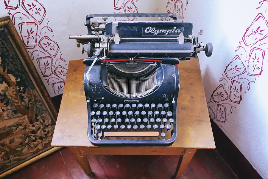 093 | 2022 | Aidhausen OT Friesenhausen | Kolonialwarenladen von 1976 | © carsten riede fotografie