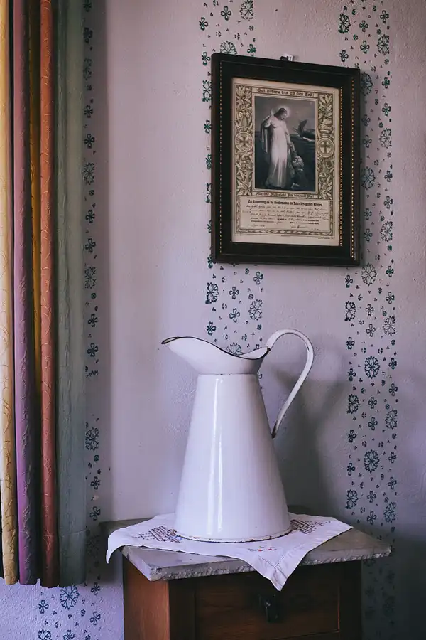 100 | 2022 | Aidhausen OT Friesenhausen | Kolonialwarenladen von 1976 | © carsten riede fotografie