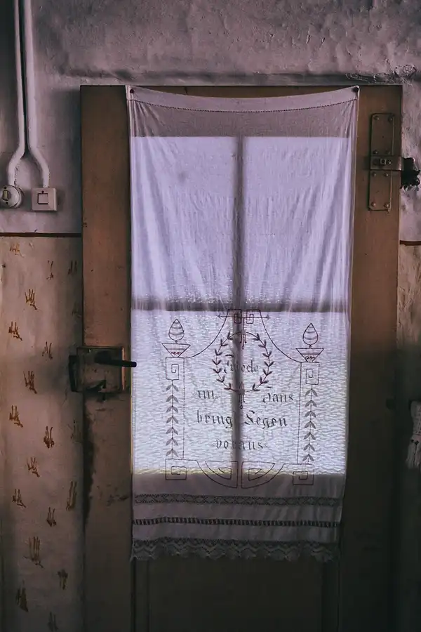 105 | 2022 | Aidhausen OT Friesenhausen | Kolonialwarenladen von 1976 | © carsten riede fotografie