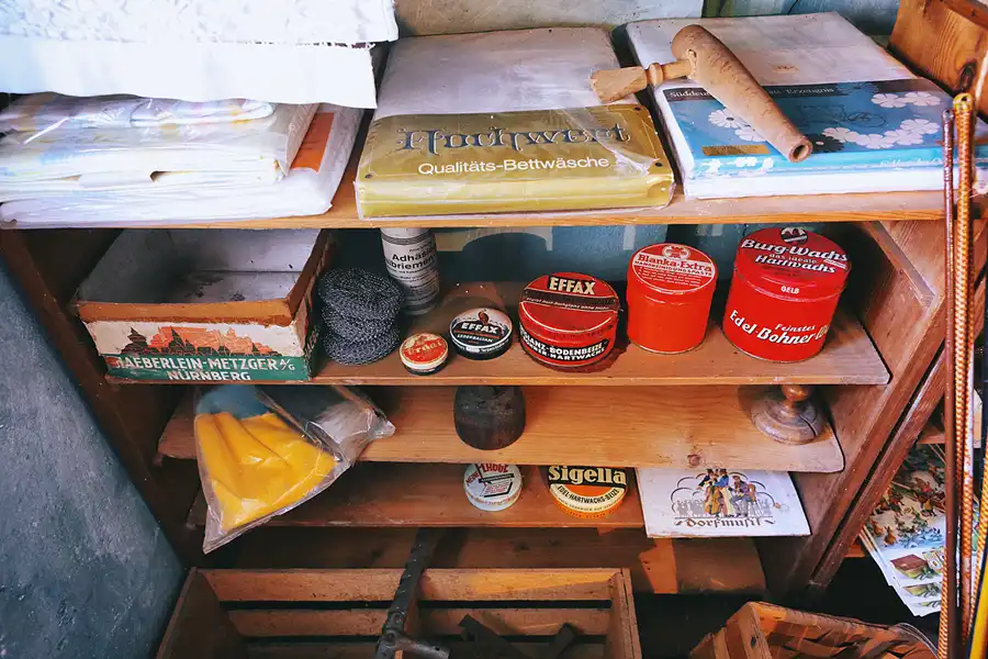 143 | 2022 | Aidhausen OT Friesenhausen | Kolonialwarenladen von 1976 | © carsten riede fotografie