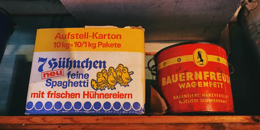 145 | 2022 | Aidhausen OT Friesenhausen | Kolonialwarenladen von 1976 | © carsten riede fotografie