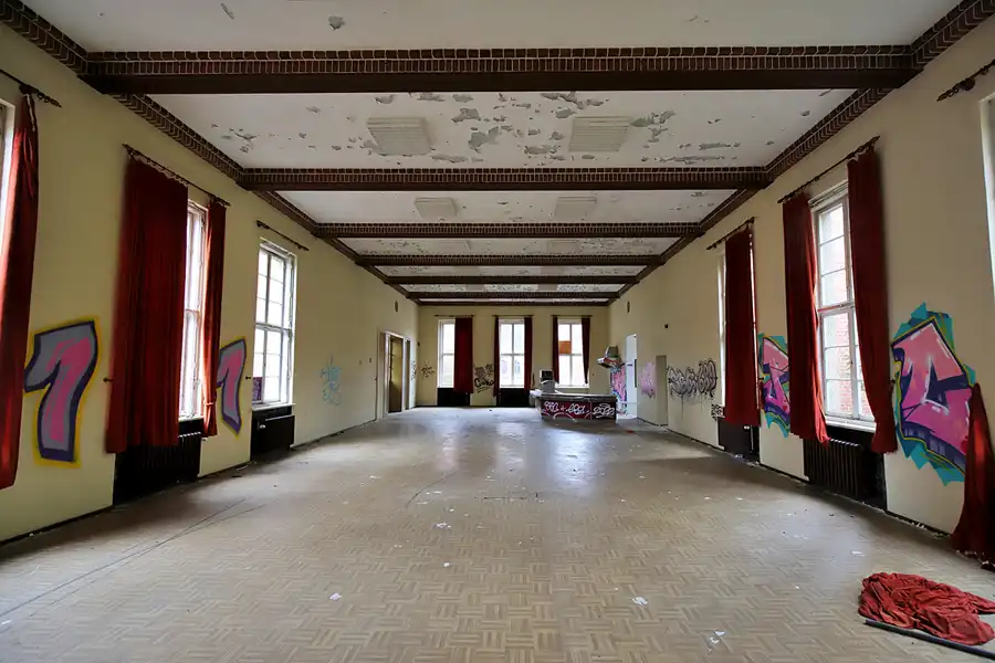 028 | 2022 | Kolkwitz | Lungenheilstätte Kolkwitz | © carsten riede fotografie