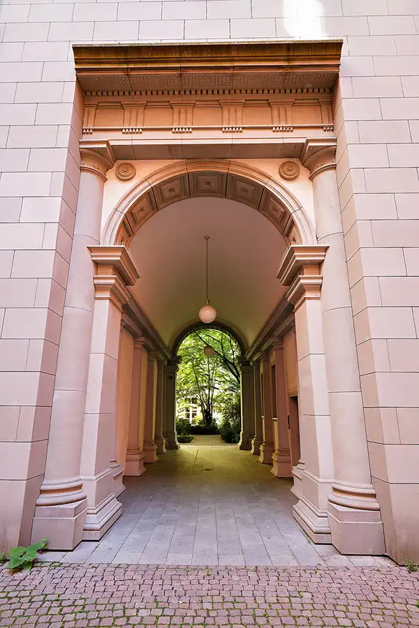 052 | 2023 | Berlin | Palazzo Ottagonale | © carsten riede fotografie