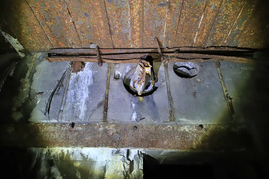 007 | 2023 | Wünsdorf-Waldstadt | Südstollen | © carsten riede fotografie