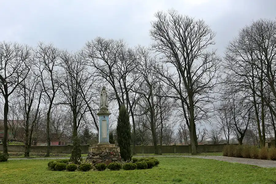 002 | 2023 | Chocz | Kolegiata i Pałac Infułatów Chocz | © carsten riede fotografie