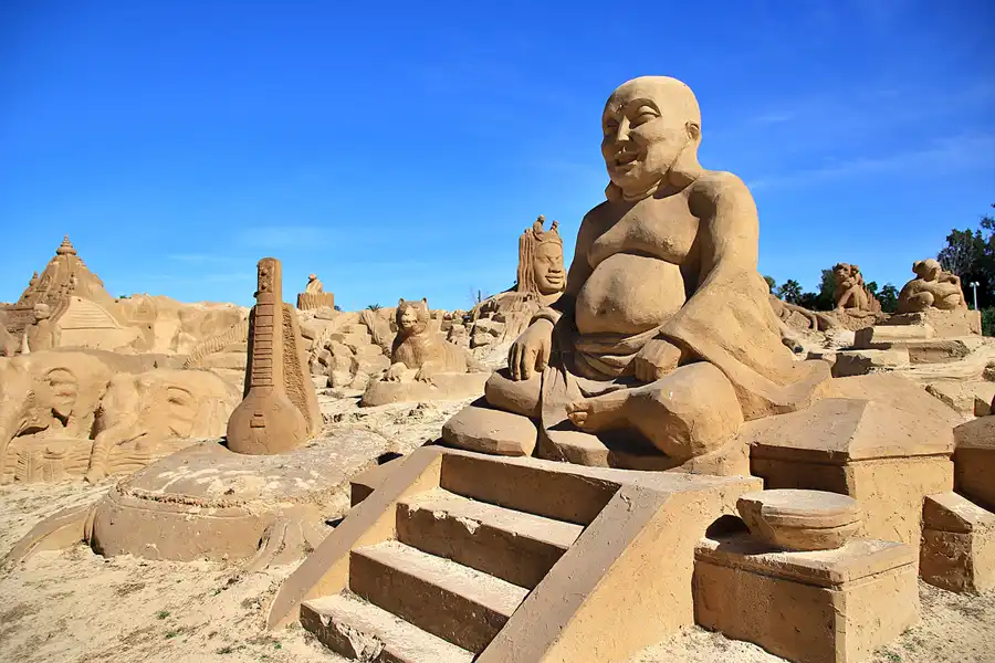 026 | 2023 | Lagoa | Sandcity | © carsten riede fotografie
