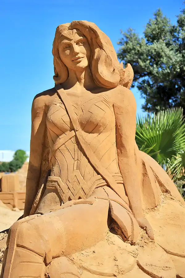 083 | 2023 | Lagoa | Sandcity | © carsten riede fotografie