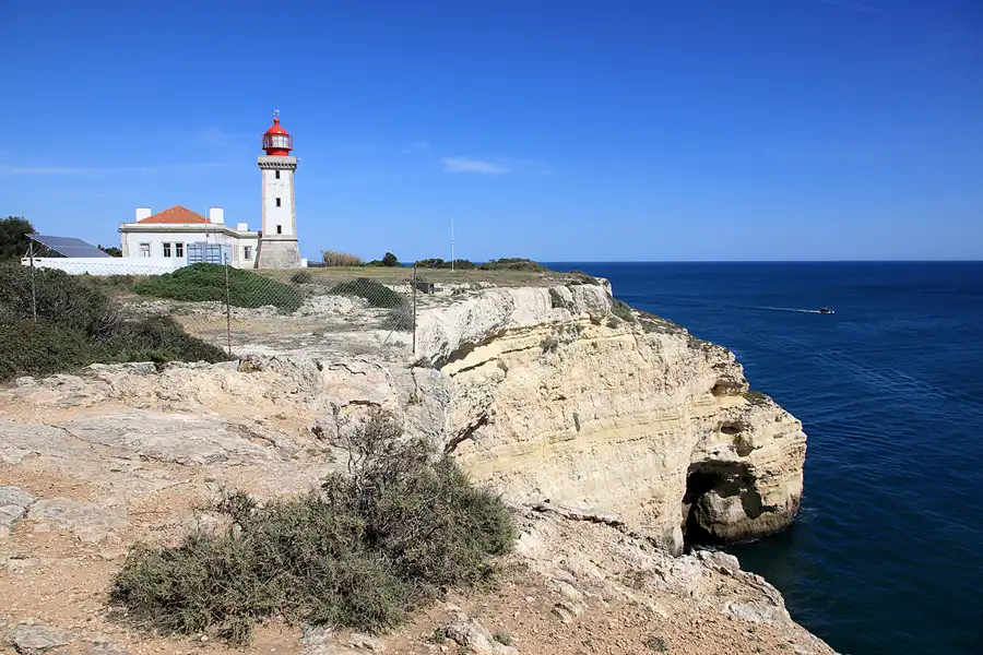 022 | 2023 | Farol De Alfanzina | © carsten riede fotografie