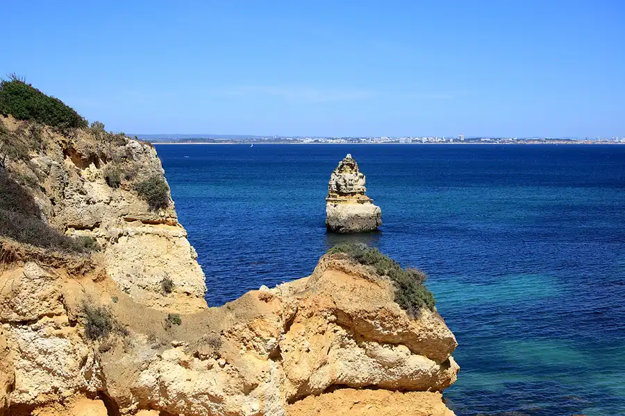 077 | 2023 | Praia Dos Pinheiros | © carsten riede fotografie