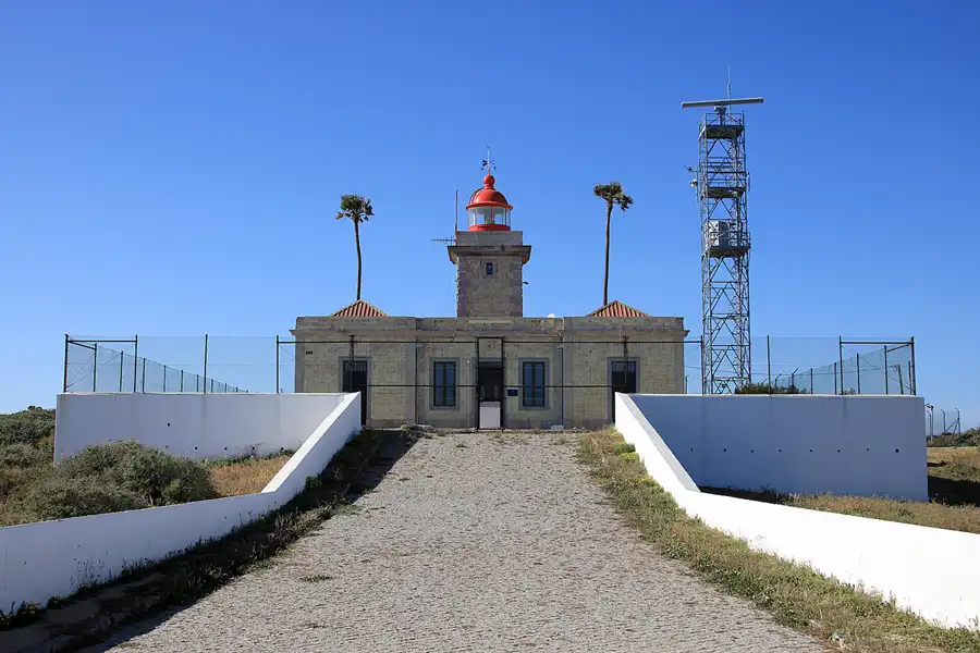 096 | 2023 | Ponta Da Piedade | Farol Da Ponta Da Piedade | © carsten riede fotografie