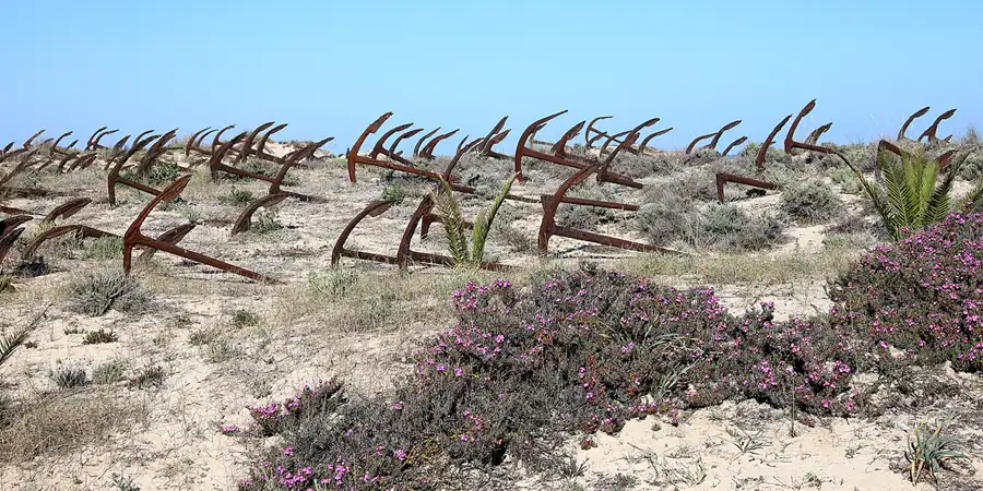 247 | 2023 | Praia Do Barril | Cemiterio Das Ancoras | © carsten riede fotografie