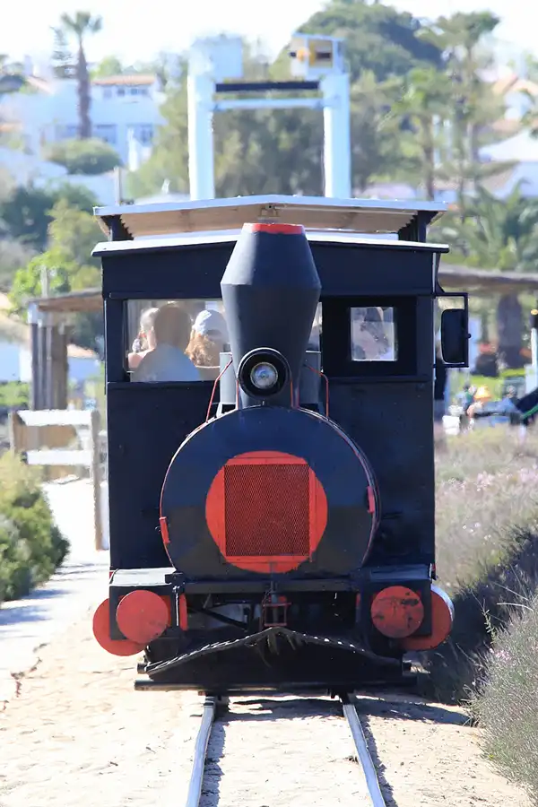 254 | 2023 | Praia Do Barril | Comboio Da Praia Do Barril | © carsten riede fotografie