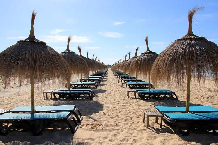 269 | 2023 | Praia Grande De Pera | © carsten riede fotografie