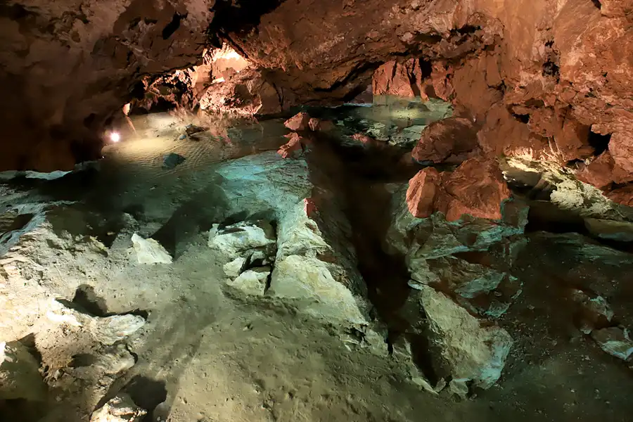 025 | 2023 | Bozkov | Bozkovske Dolomitove Jeskyne | © carsten riede fotografie