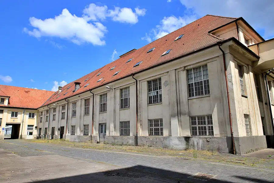 043 | 2023 | Oberlenningen | Papierfabrik Scheufelen | © carsten riede fotografie