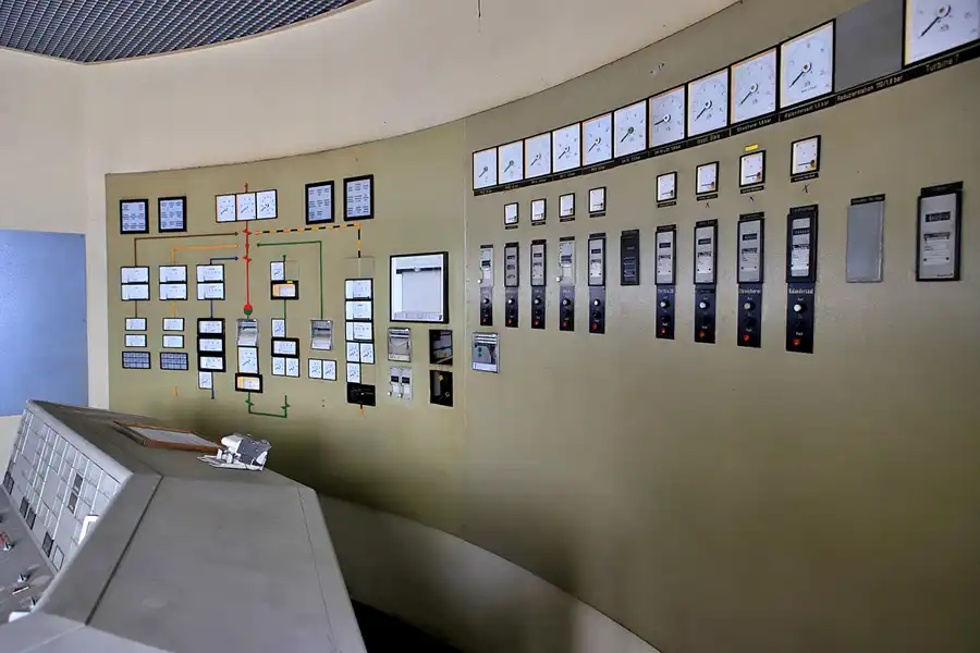 101 | 2023 | Oberlenningen | Papierfabrik Scheufelen | © carsten riede fotografie